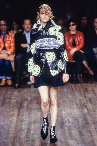 Look 17